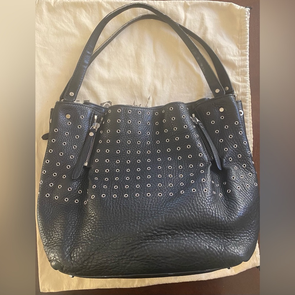 Burberry Maidstone Eyelet Stud Hand Bag *Special Addition* - Picture 3 of 9